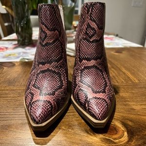 NWOT Vince Camuto Pink Booties